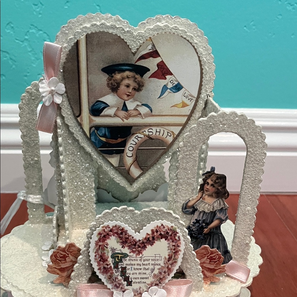 Vintage Courtship Valentine’s Day Box - Picture 5 of 6